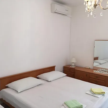 Apartment Katnic Hvar Town